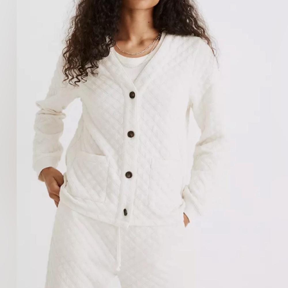 (Re)sourced Quilted Crop Cardigan Sweatshirt Small